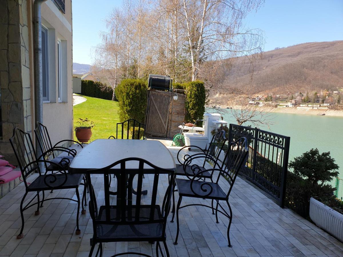Lake House Novi Pazar Extérieur photo